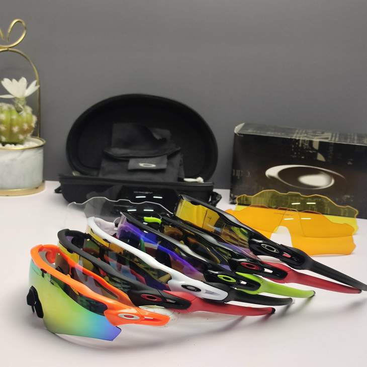 Picture of Oakley Sunglasses _SKUfw66124522fw